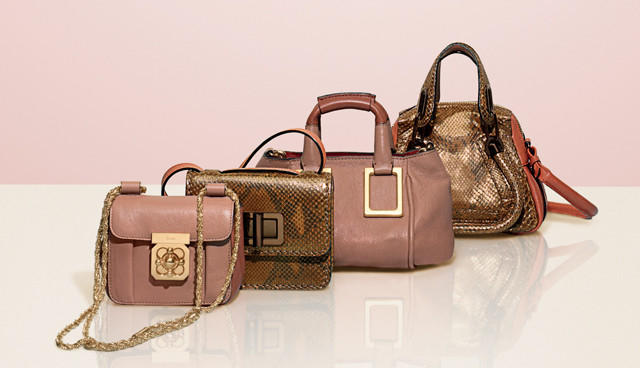 За винятком декількох моделей декор не привертає до себе увагу, але робить вигляд сумок нетривіальним і стильним