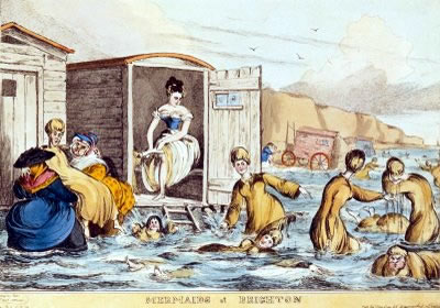 У XVIII столітті ця тенденція збереглася - представники аристократії входили в воду в своїх перуках, чепцях і в сорочках