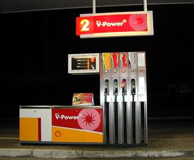 Протягом останніх 11 тижнів в Чехії ростуть ціни пального