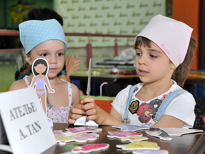 Презентація Дитячої академії Андре Тана   Вчимо дітей стильно одягатися з раннього дитинства