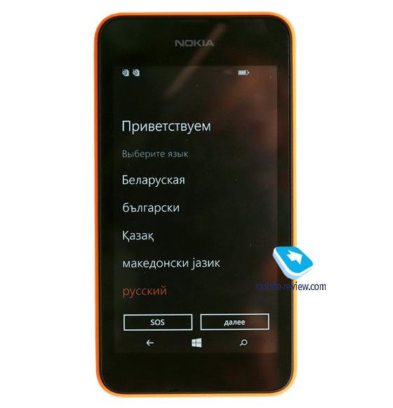 За дозволом і діагоналі екрану цей апарат відноситься до дешевших пристроїв, на Android аналоги коштують близько 2-3 тисяч рублів