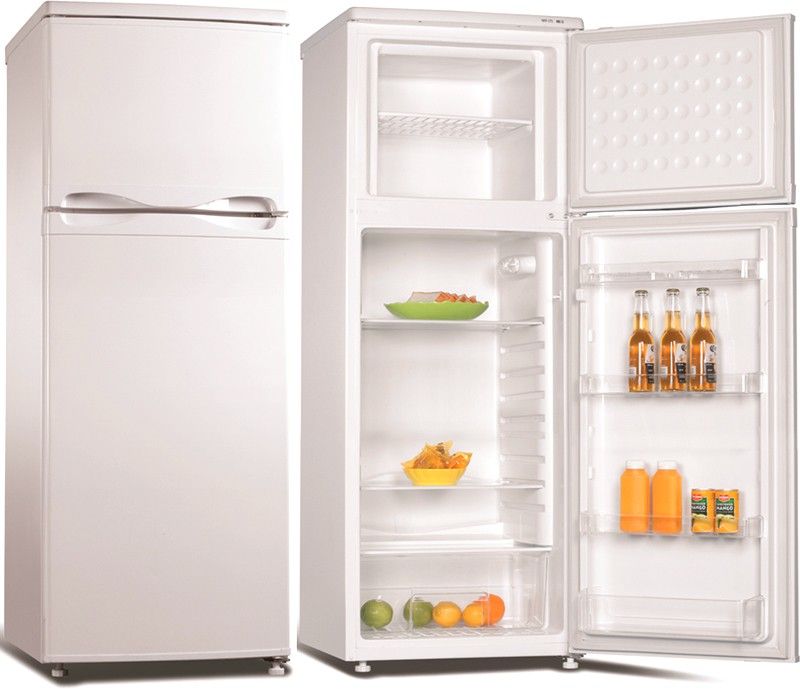 В   однокамерних холодильниках   морозильна камера зазвичай «ховається» всередині холодильної та здогадатися про її присутність без відкриття дверцят неможливо