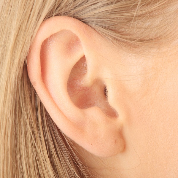 Вуха з короткими мочками розкажуть про складне, неврівноважену характер